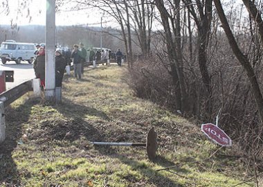 Новый Регион: Жители молдавских сел, митинговавшие у миротворческого поста №9, подрались между собой (ФОТО)