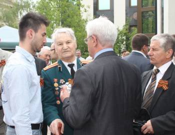 Новый Регион: Ветераны посетили прием, организованный российским посольством в Кишиневе по случаю годовщины Победы (ФОТО)