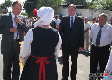 Новый Регион: В приднестровском селе Парканы открылся железнодорожный переезд