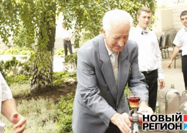 Новый Регион: В Тирасполе прошёл конкурс домашних виноделов (ФОТО)