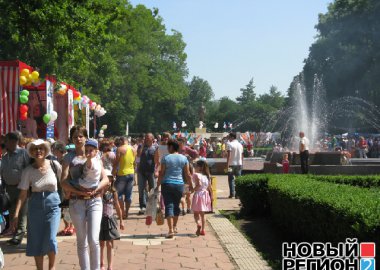 Новый Регион: В столице Приднестровья продемонстрировали достижения лёгкой промышленности (ФОТО)