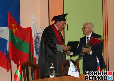 Новый Регион: Рогозин: Не нужно изображать Россию как старую ревнивую бабу, которая не пускает в Брюссель молодую смуглянку-молдаванку (ФОТО)